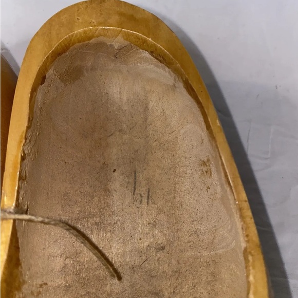 VTG Holland Dutch Hand Carved Wooden Wood Clogs Shoes Country Windmill Pictures - Picture 5 of 7